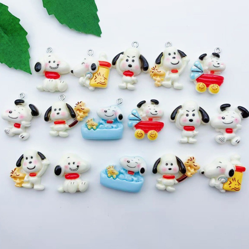 Party Games Shop - 12 buah liontin anjing kartun resin,